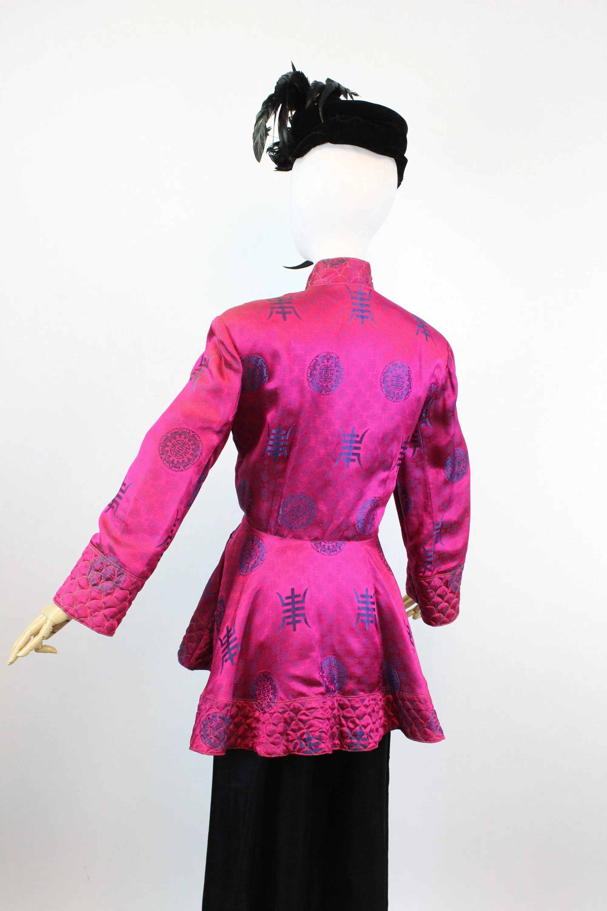 1940s ASIAN silk QUILTED jacket and pants set medium large | new fall