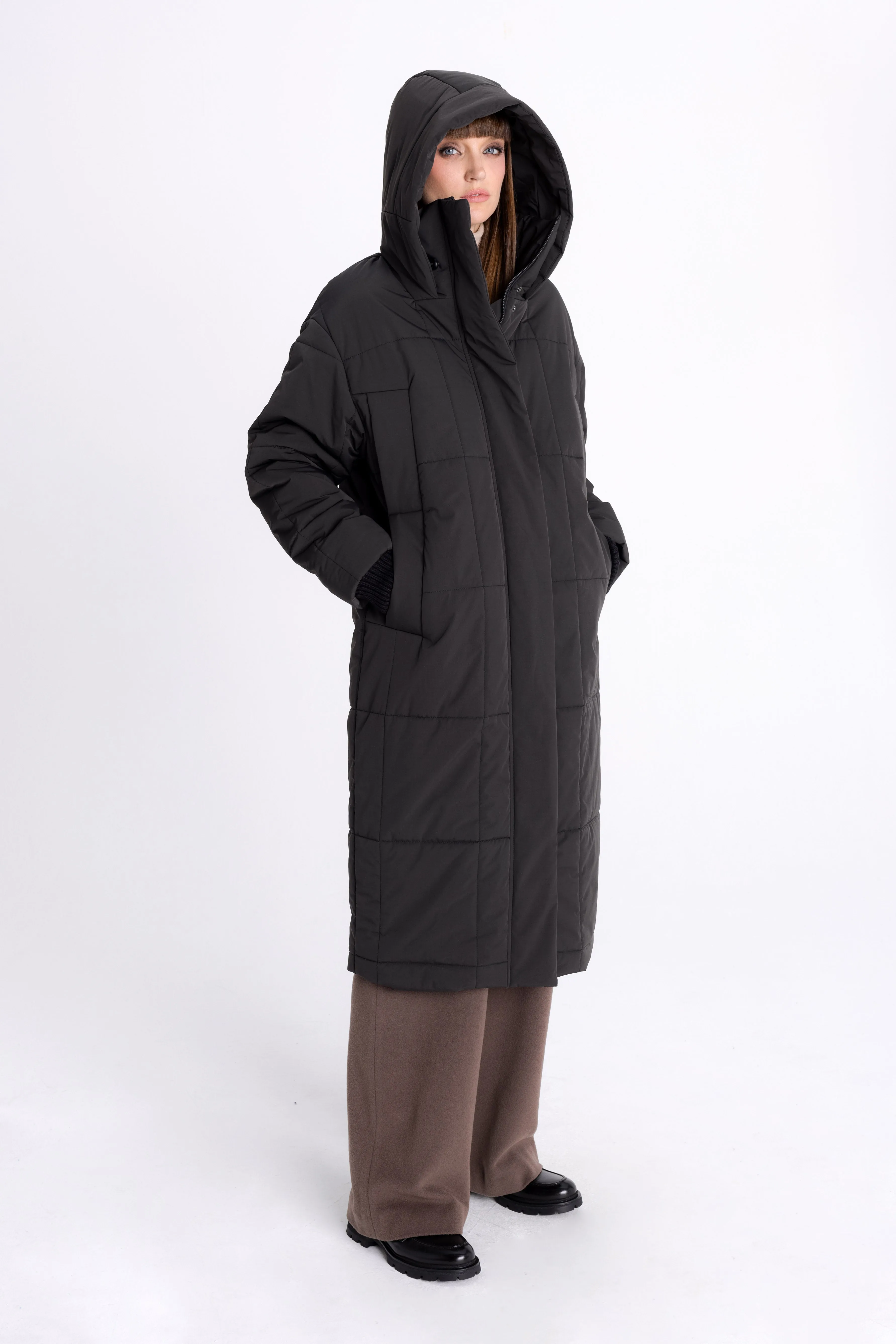 GRAPHITE PADDED COAT WITH HOOD