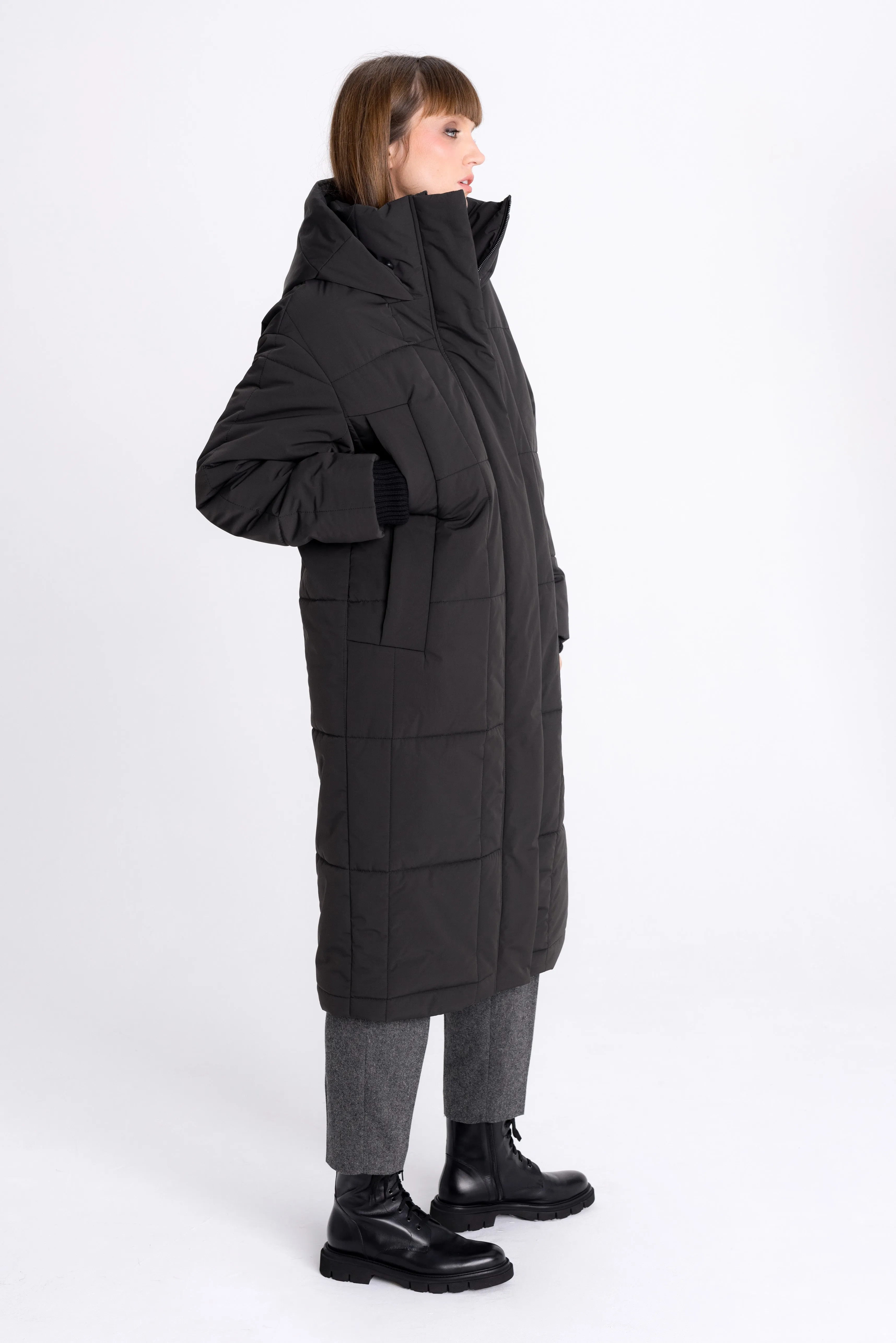 GRAPHITE PADDED COAT WITH HOOD