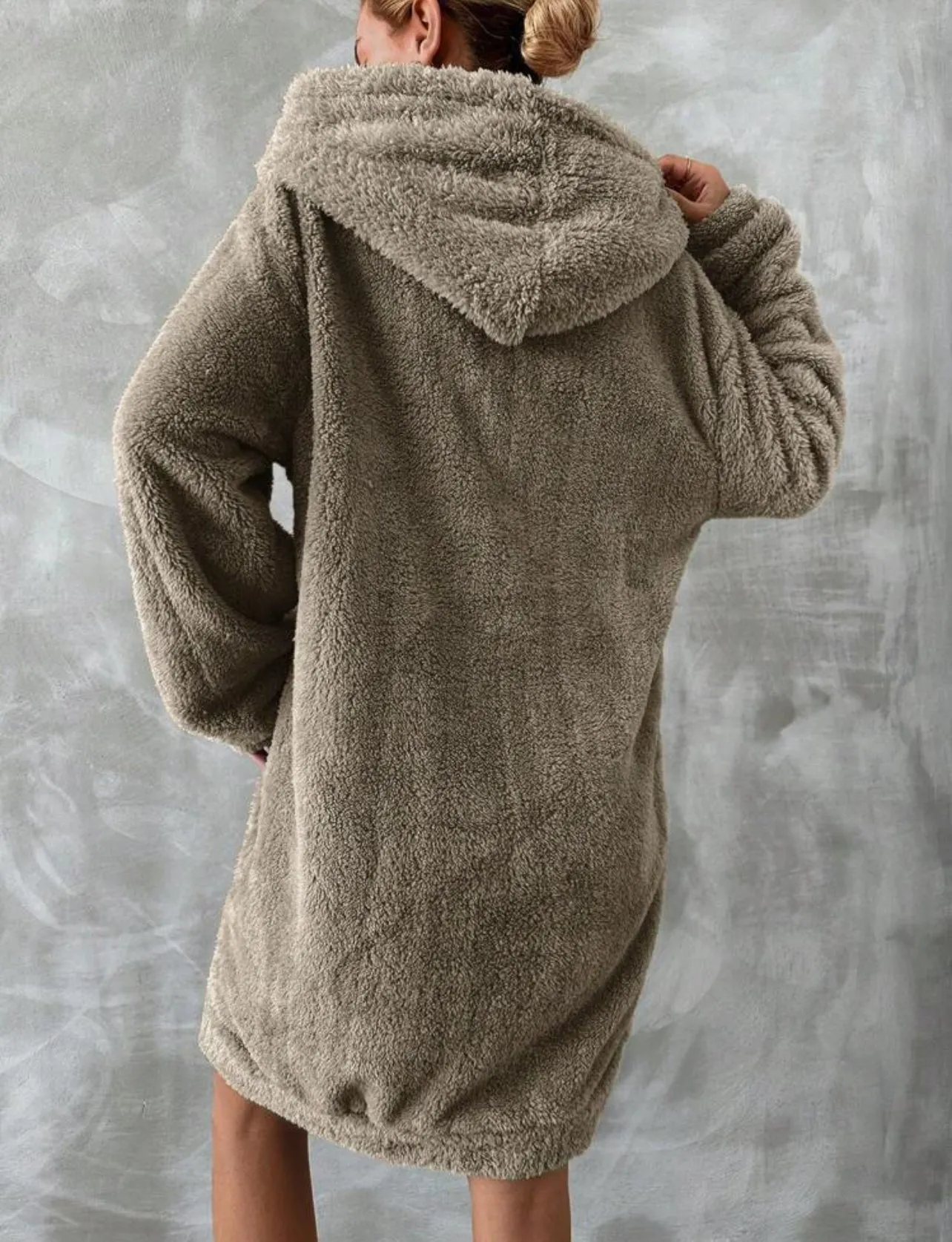 Oversized Fluffy Hoodie Sweatshirt, Comfortable Sleepwear with Kangaroo Pocket and Drop Shoulder