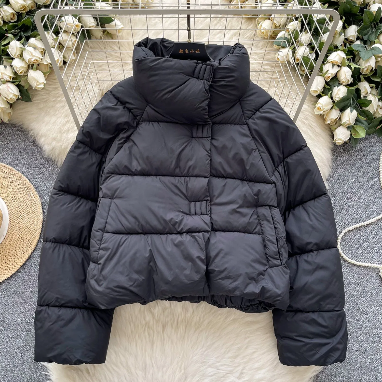 Stand Collar Zipped Puffy Jacket