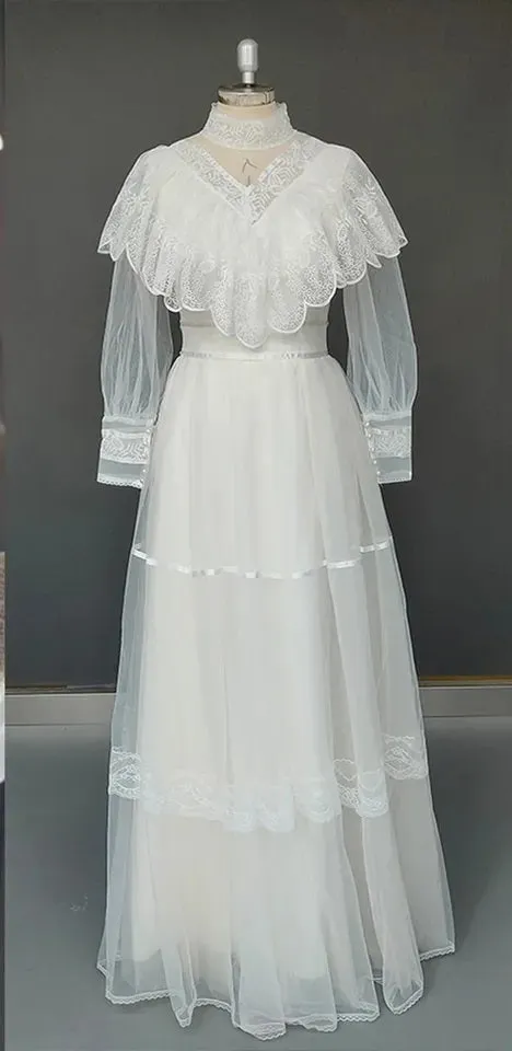 Victorian Tulle/Lace Wedding Gown All Sizes/Colors